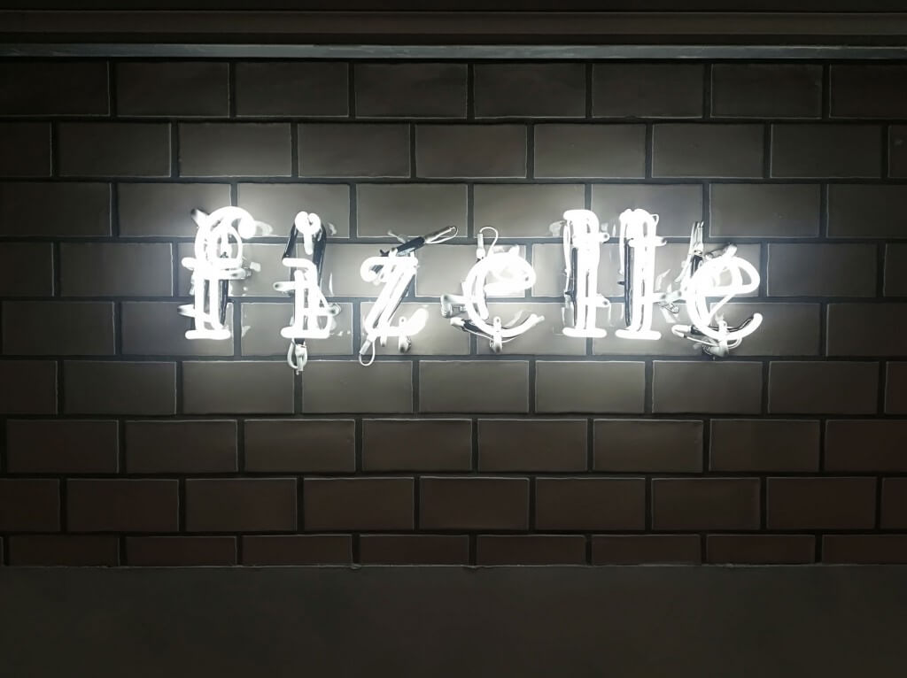 fizelle 福島店 / Osaka