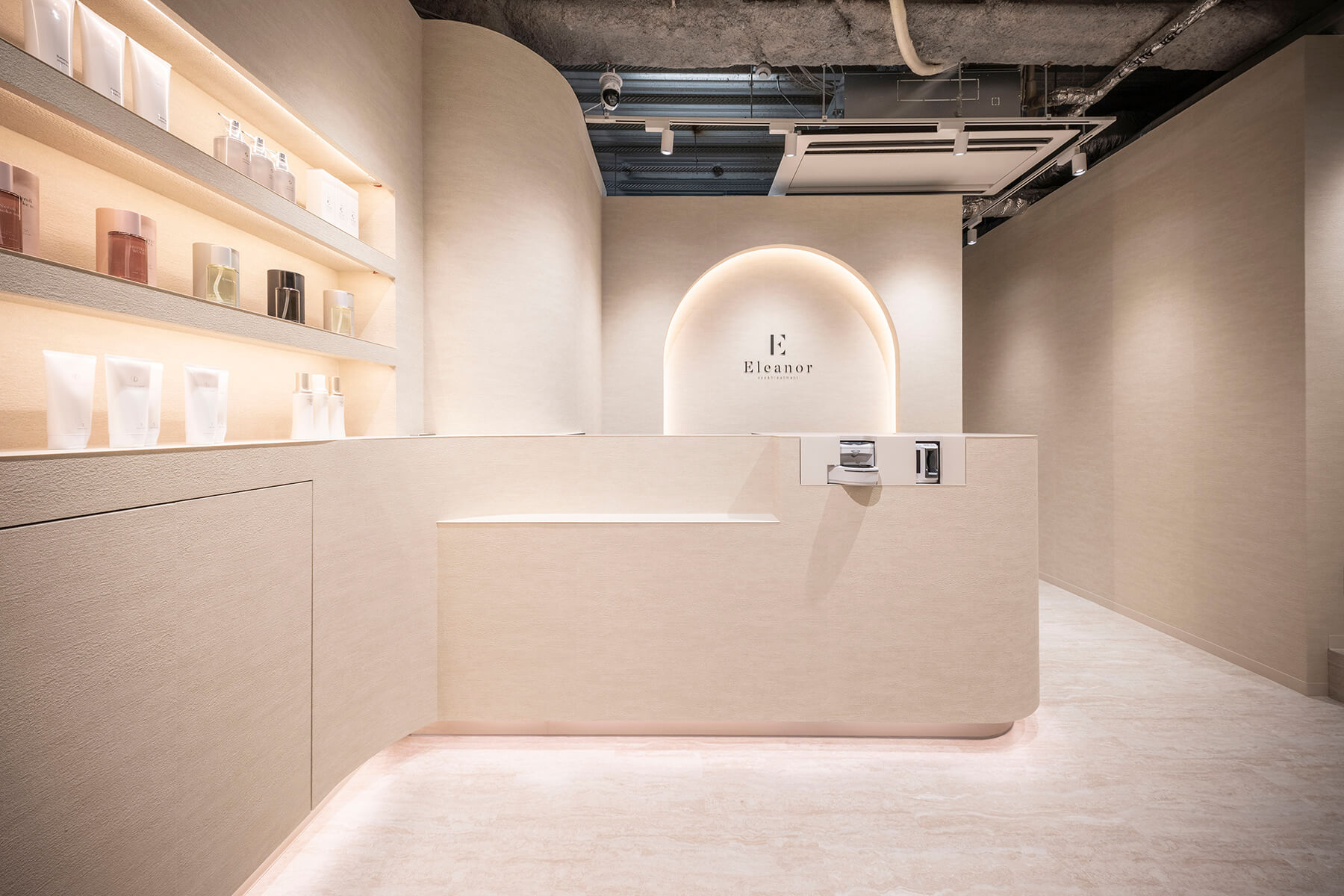 Eleanor 四条烏丸店／Kyoto